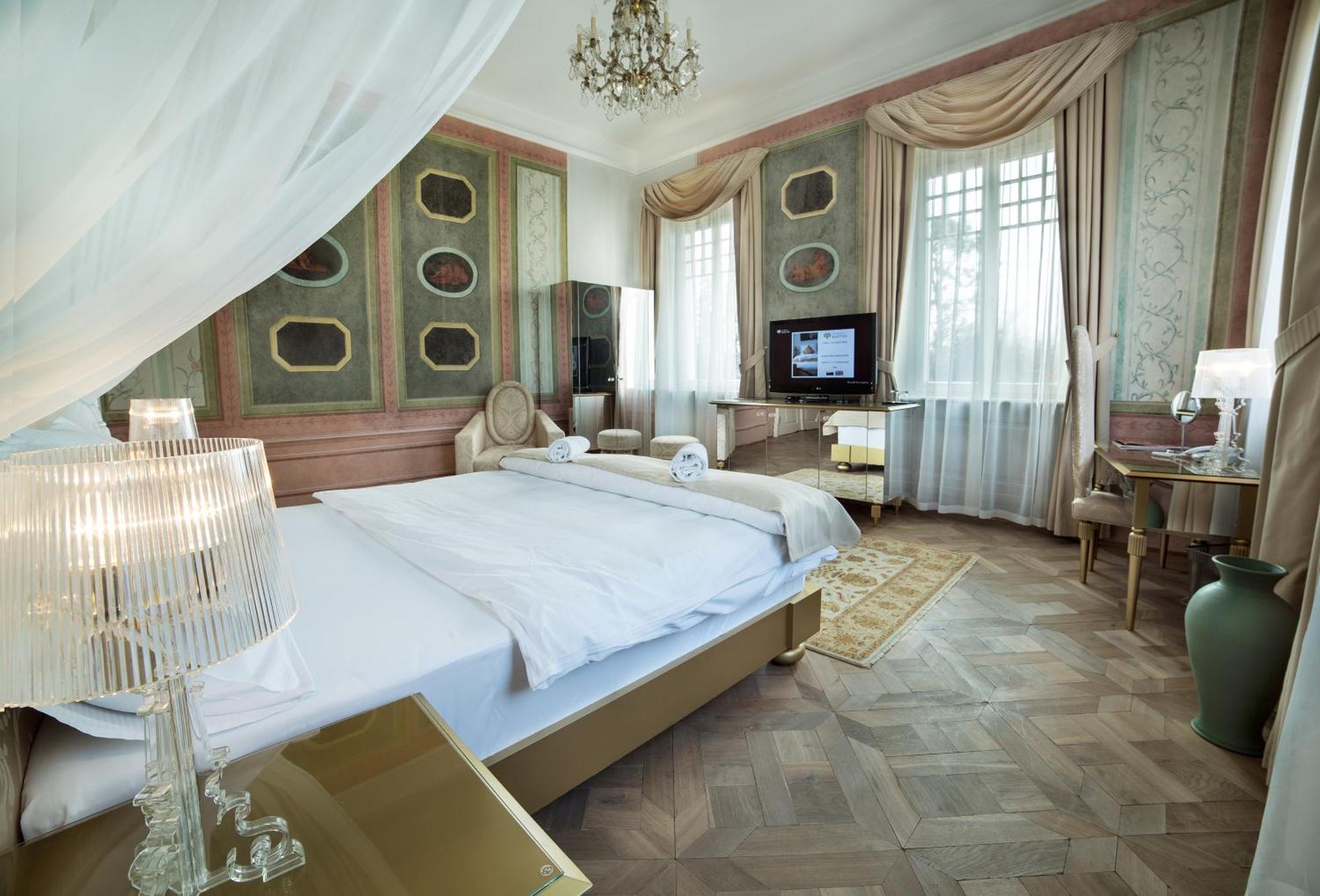 Art Hotel Kastiel Tomášov エクステリア 写真