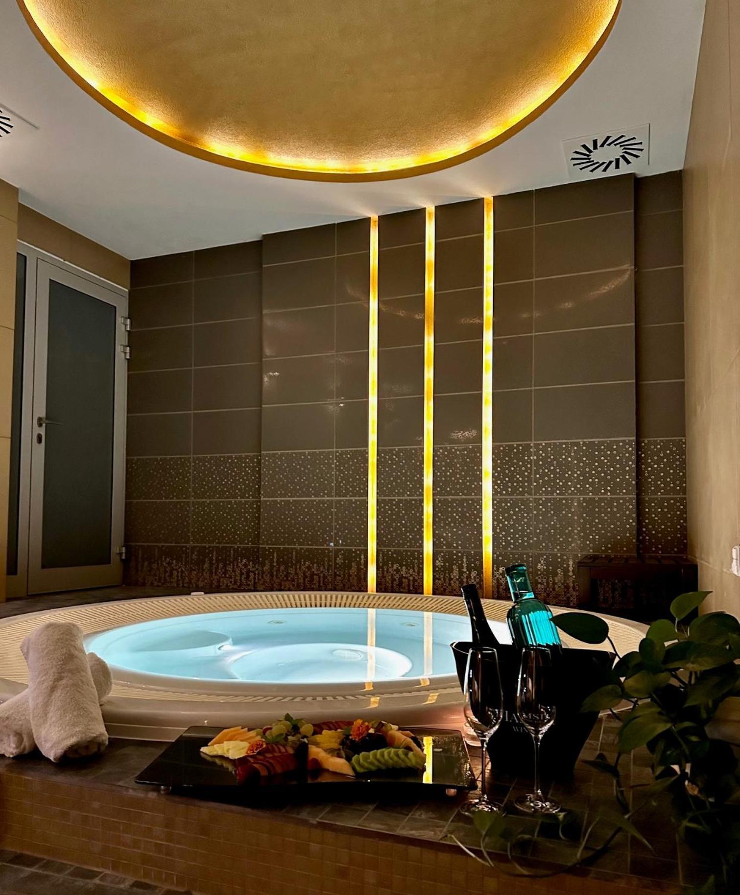 Art Hotel Kastiel Tomášov エクステリア 写真