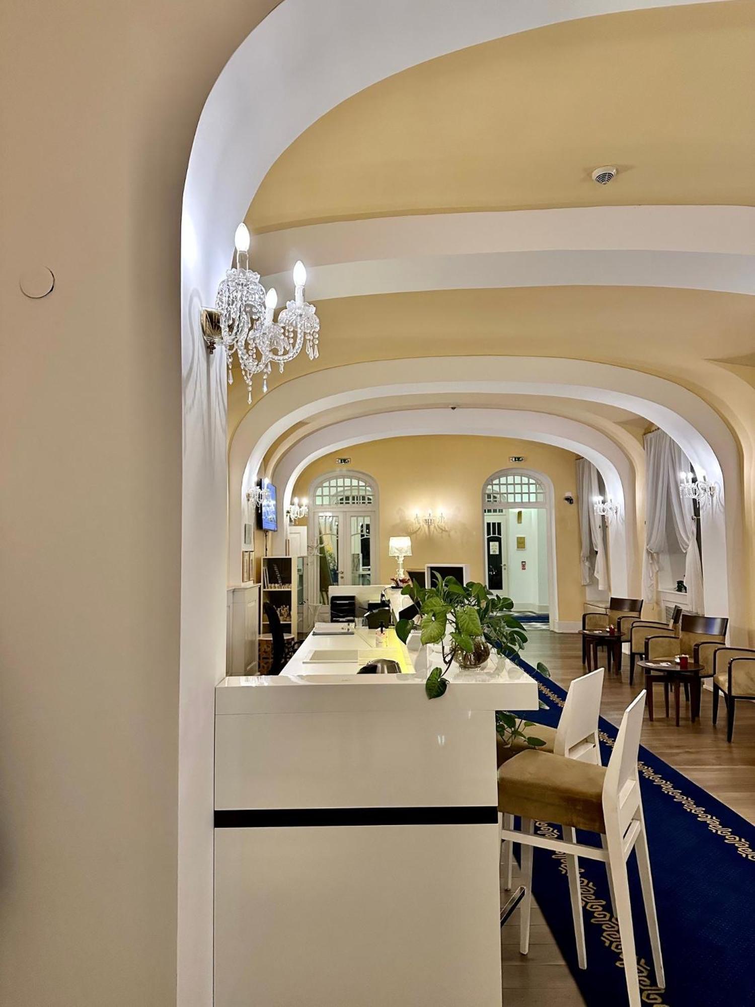Art Hotel Kastiel Tomášov エクステリア 写真